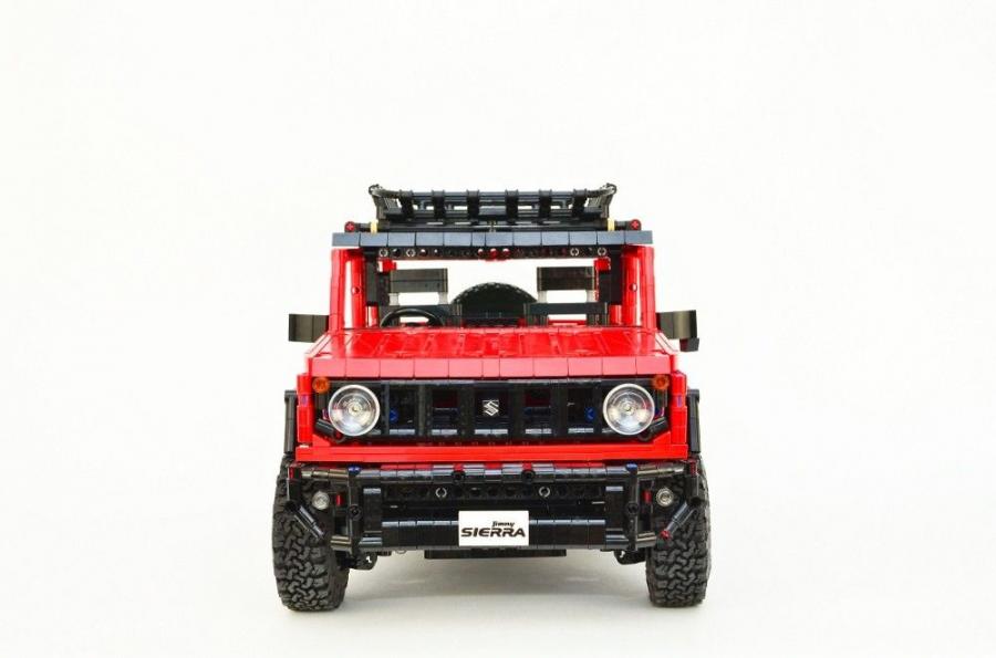  Suzuki Jimny by LEGO 2019 года  (фото 3 из 6)